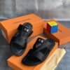 LOUIS VUITTON leather pam slippers