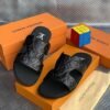 LOUIS VUITTON leather pam slippers