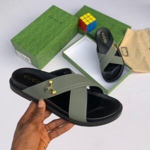 GUCCI leather pam slippers