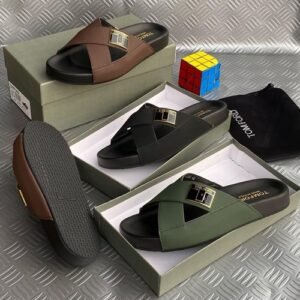 The TOMFORD Leather Pam Slippers are available in sizes ranging from 40 to 46, ensuring a perfect fit for everyone. The soft, supple leather gently conforms to your feet, providing a plush feeling that lasts all day. The cushioned insole offers fantastic arch support, making these slippers ideal for extended wear. Say goodbye to uncomfortable footwear and embrace the sophisticated delight of these premium slippers; your feet will thank you!