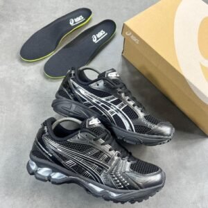 ASICS GEL-KAYANO 14 SNEAKERS