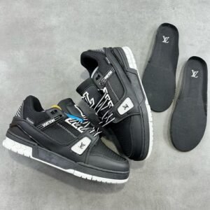 Louis Vuitton Luxury sneakers