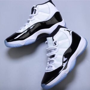 AIR JORDAN 11 COOL GREY SNEAKERS