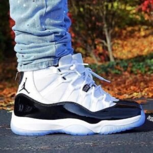 AIR JORDAN 11 COOL GREY SNEAKERS