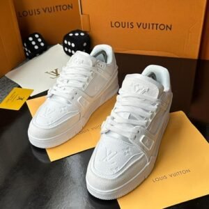 Louis Vuitton Luxury sneakers