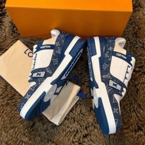 Louis Vuitton Luxury sneakers