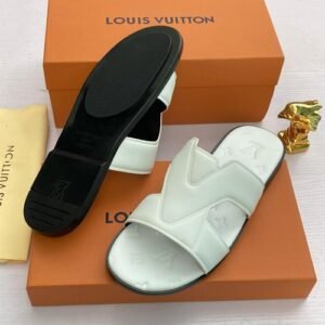 LOUIS VUITTON LUXURY PAM SLIPPERS