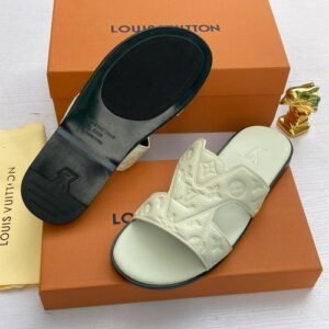 LOUIS VUITTON LUXURY PAM SLIPPERS