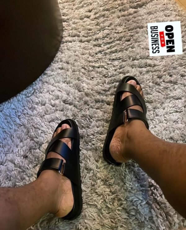 HERMES PARIS LEATHER PAM SLIPPERS