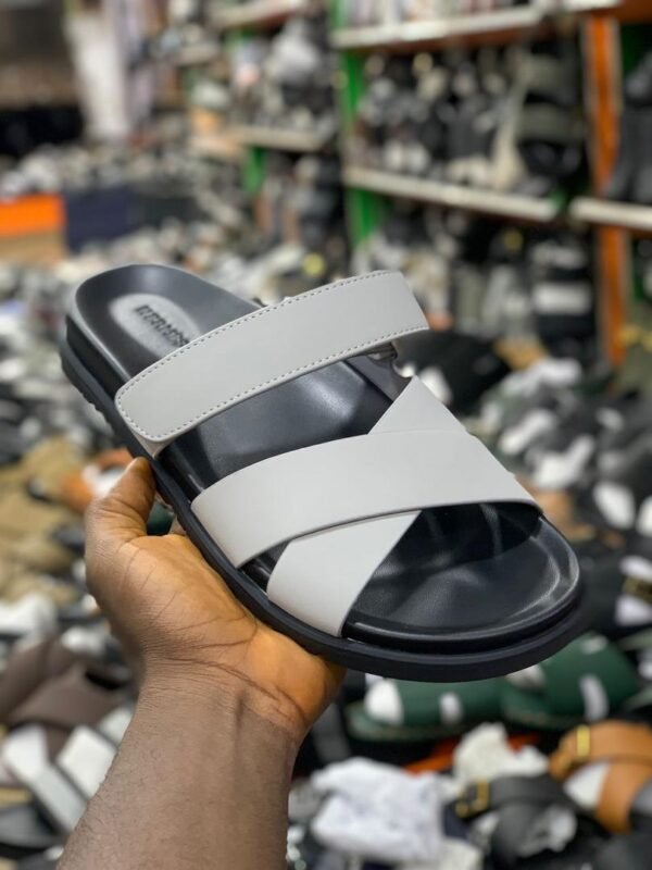 HERMES PARIS LEATHER PAM SLIPPERS