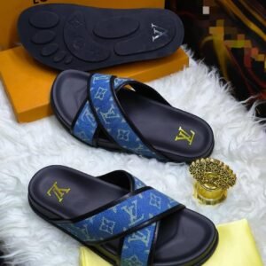 LOUIS VUITTON leather/fabrics pam slippers
