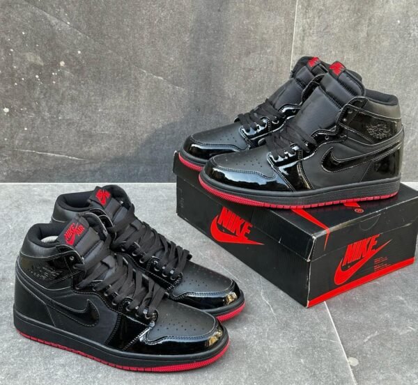 NIKE AIR JORDAN 1 HIGH OG SP GINA SNEAKERS