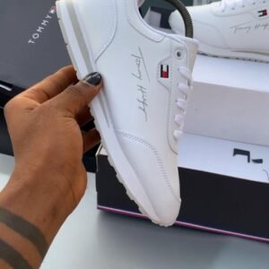 TOMMY HILFIGER WHITE TENNIS SNEAKERS
