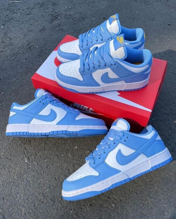 NIKE SB DUNK LOW BLUE AND WHITE SNEAKERS