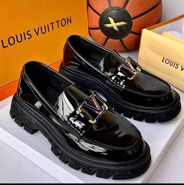 Louis Vuitton men corporate shoe
