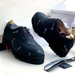 Givenchy men lace up corporate shoe