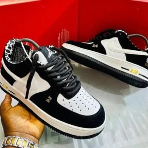 NIKE AIRFORC 1 SECOND GRADE SNEAKERS